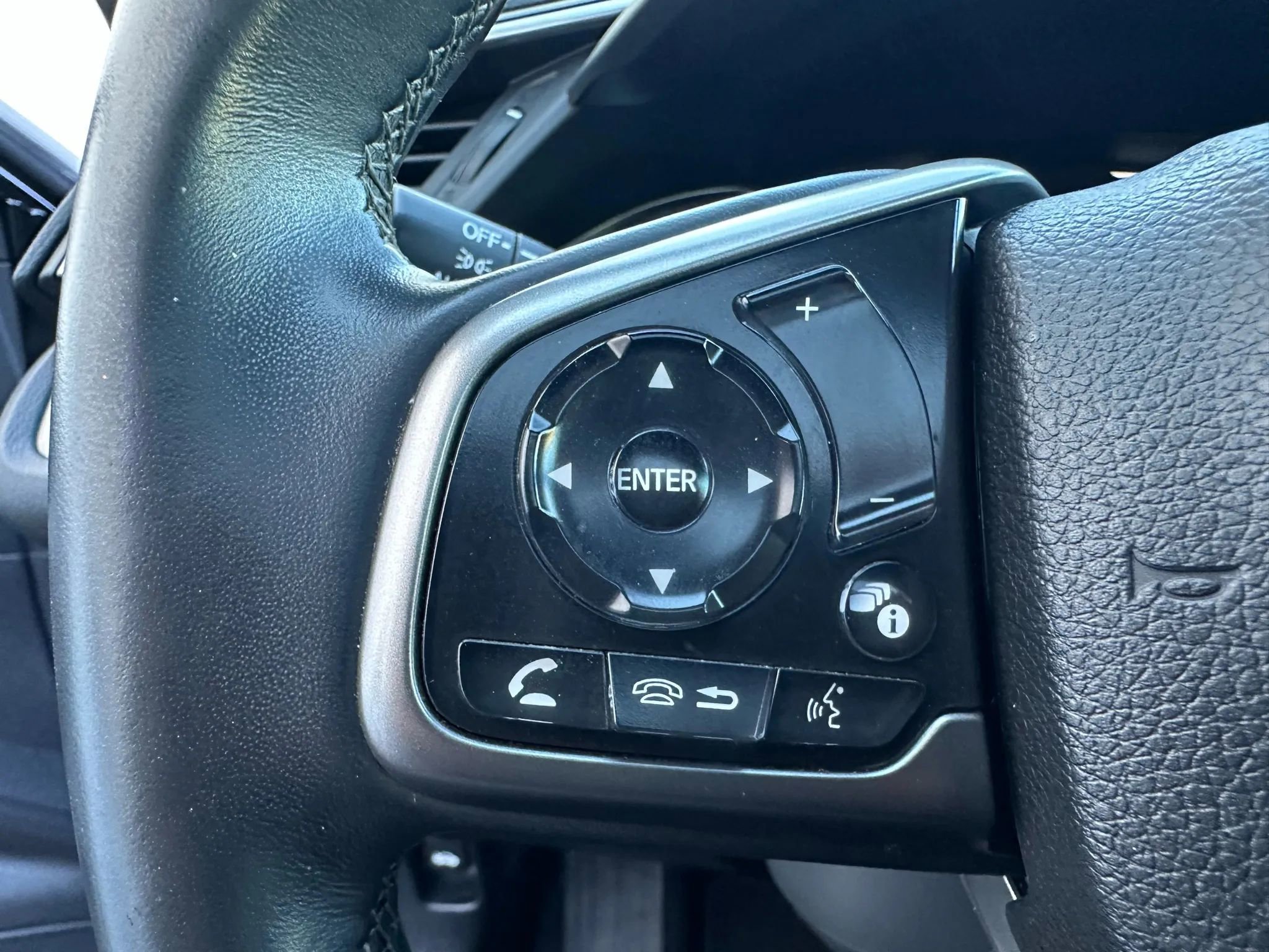 Used 2020 Honda Civic EX image 14