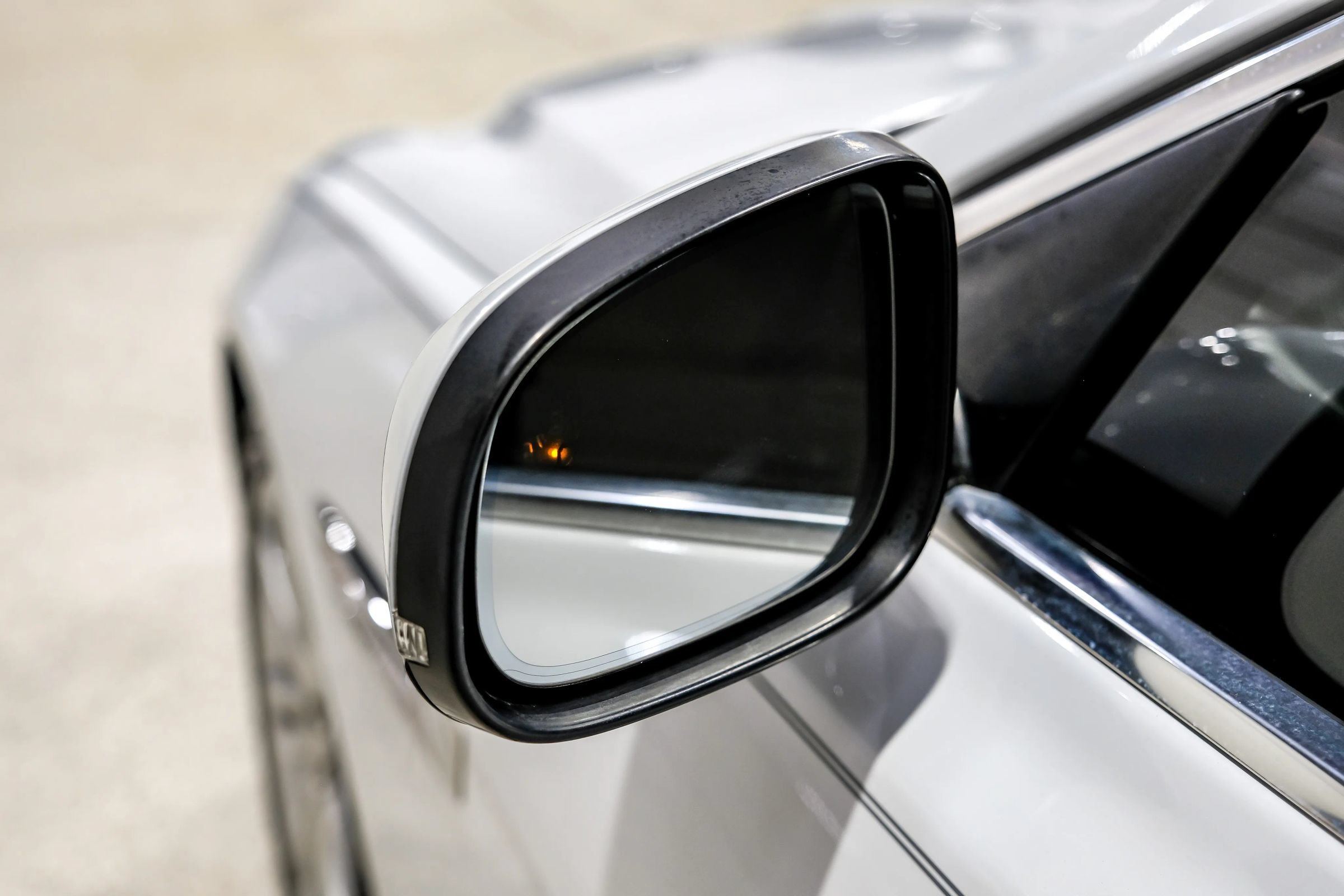 Used 2018 Jaguar XF Portfolio RWD image 52