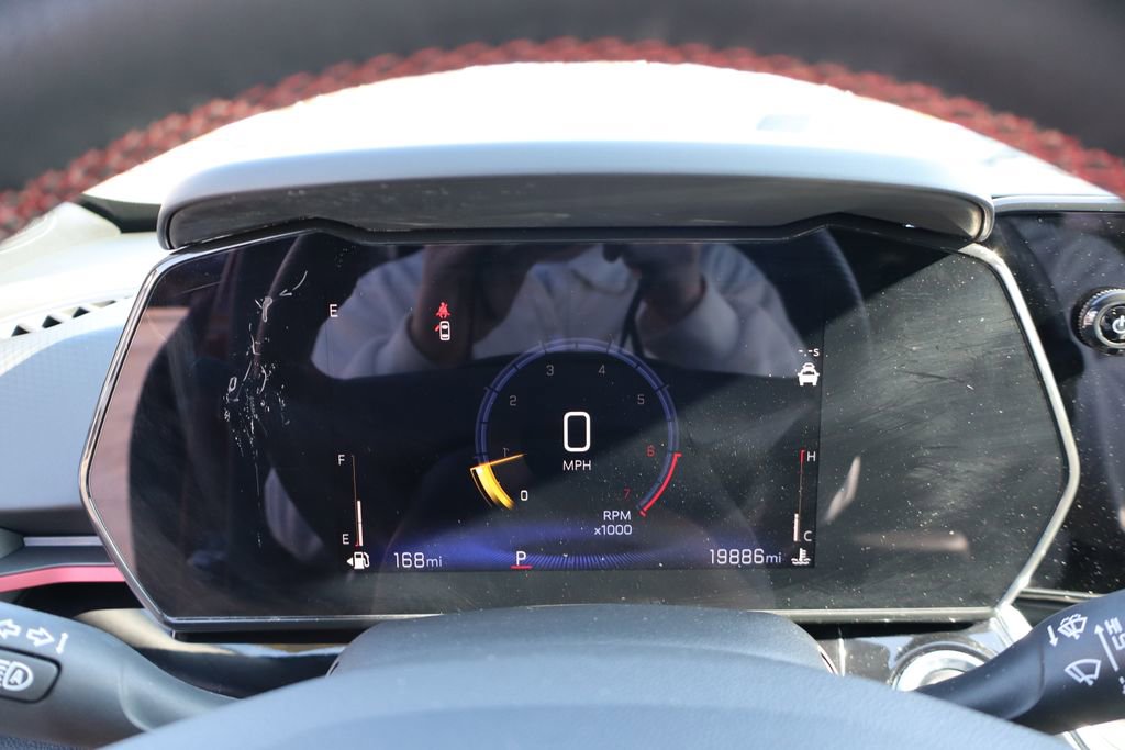 Used 2024 Chevrolet Trax RS w/ Driver Confidence Package image 14