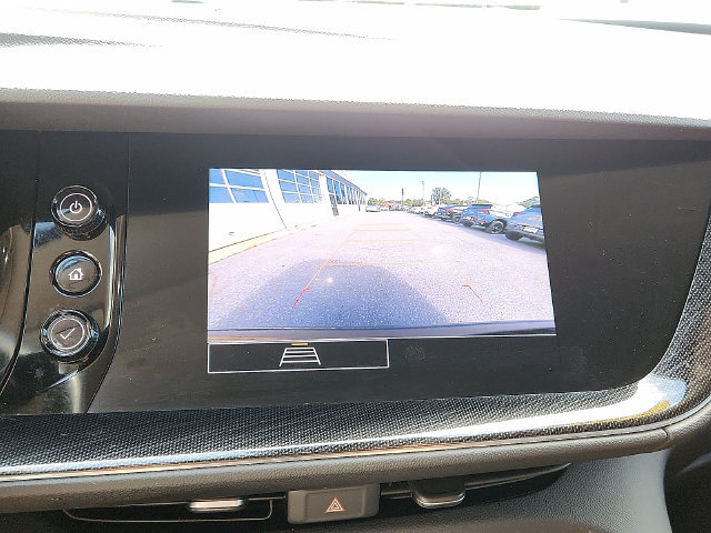 Certified 2023 Buick Envision Preferred FWD image 17