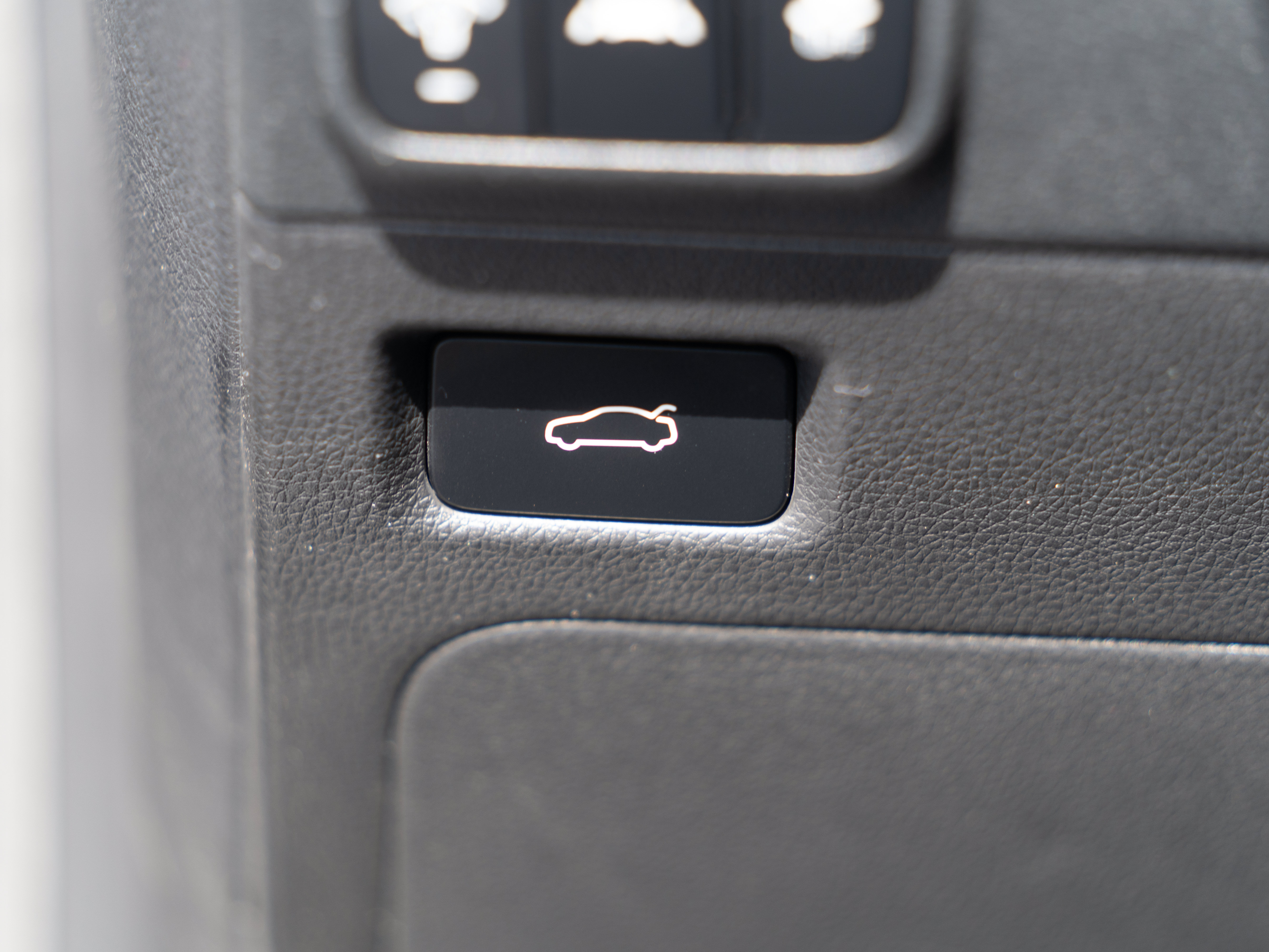 Used 2022 Kia K5 GT-Line FWD image 16