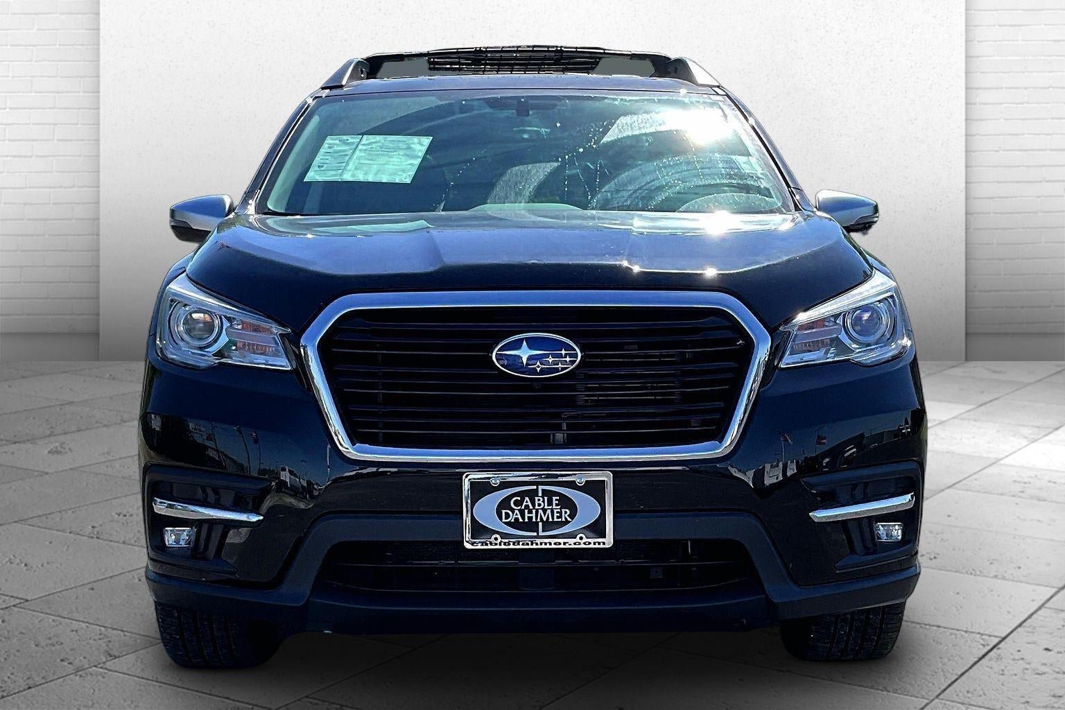 Used 2022 Subaru Ascent Touring AWD/4WD image 2