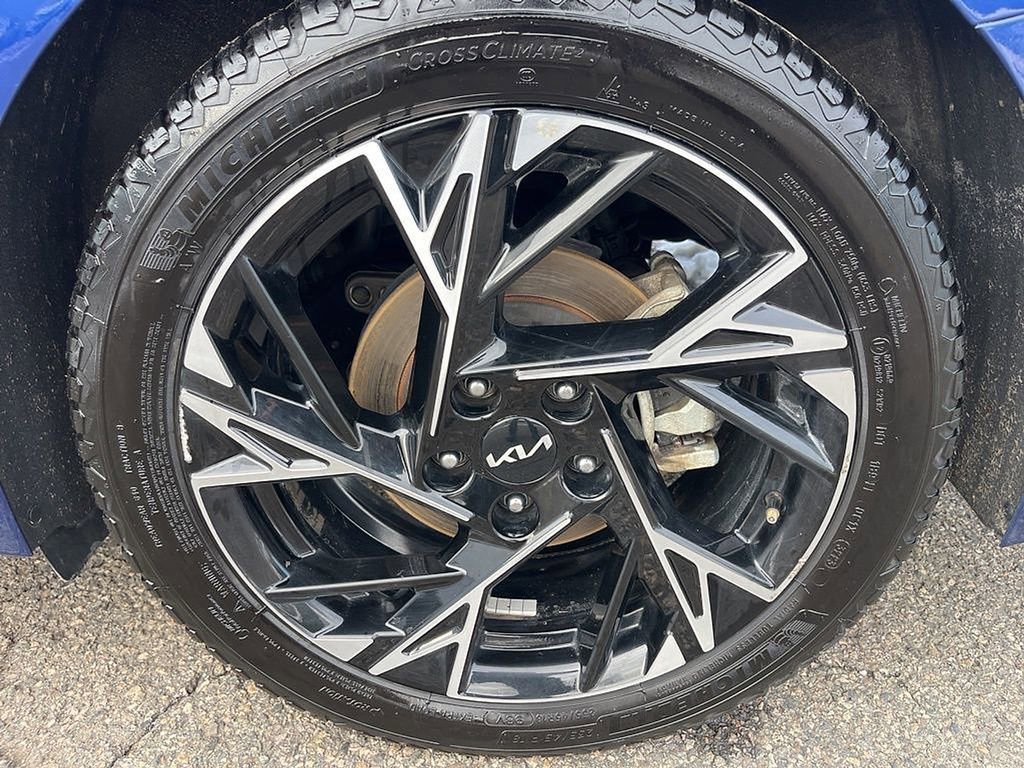 Used 2025 Kia K5 GT-Line w/ GT-Line Premium Package image 11