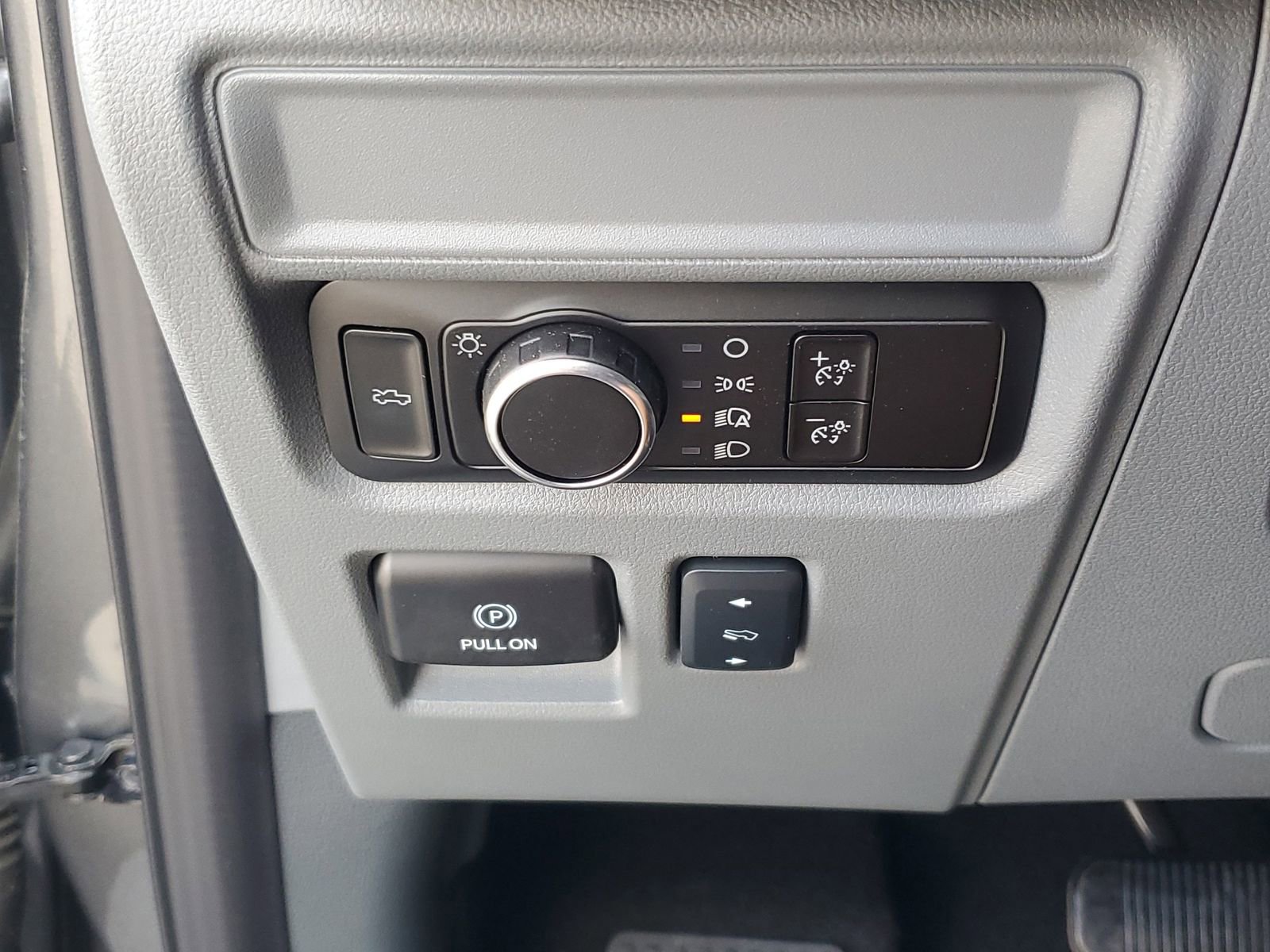 New 2025 Ford F150 Lightning Flash AWD/4WD image 30
