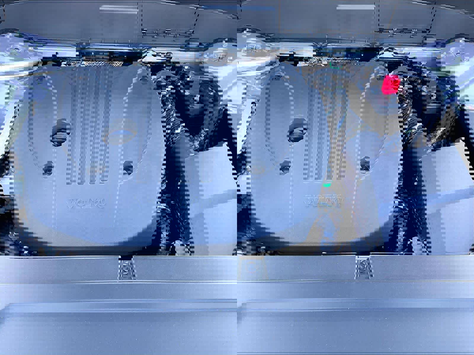 New 2026 Volvo XC90 B5 Plus w/ Protection Package image 13