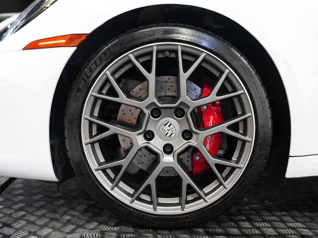 Used 2024 Porsche 911 Carrera S RWD image 16