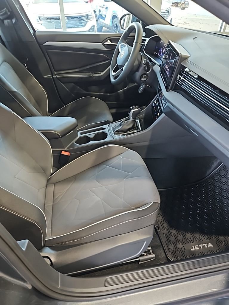 New 2026 Volkswagen Jetta Sport FWD image 13