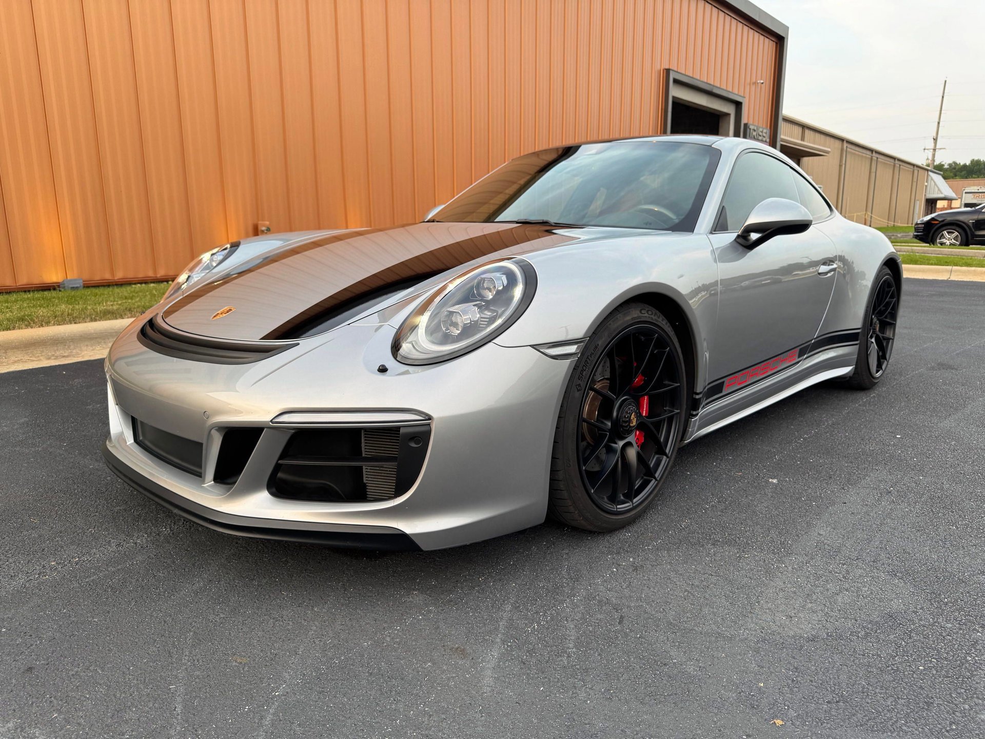 Used 2018 Porsche 911 GT3 RS image 10