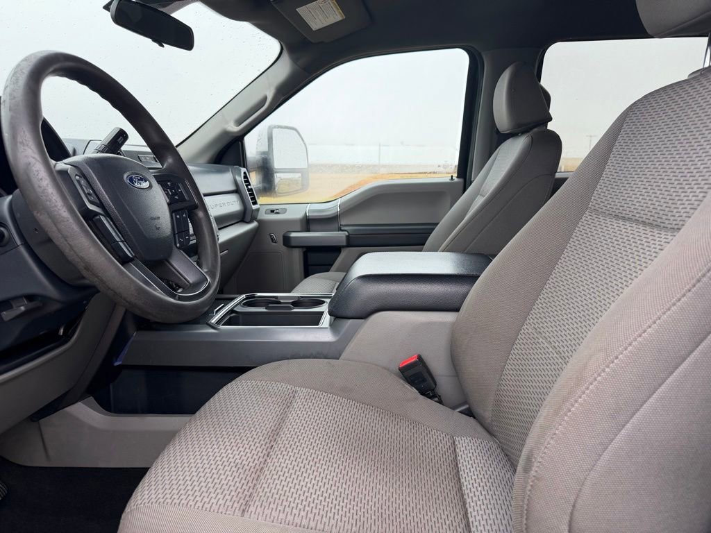 Used 2022 Ford F350 XLT w/ XLT Premium Package AWD/4WD image 17