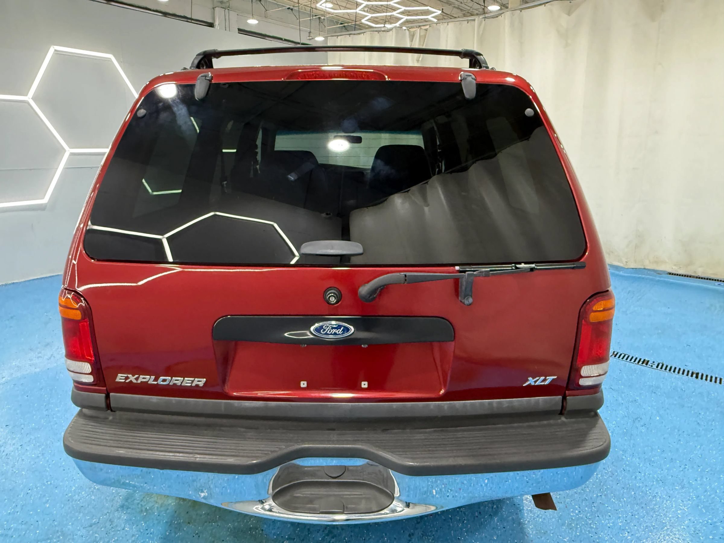 Used 1999 Ford Explorer 4WD 4-Door image 4