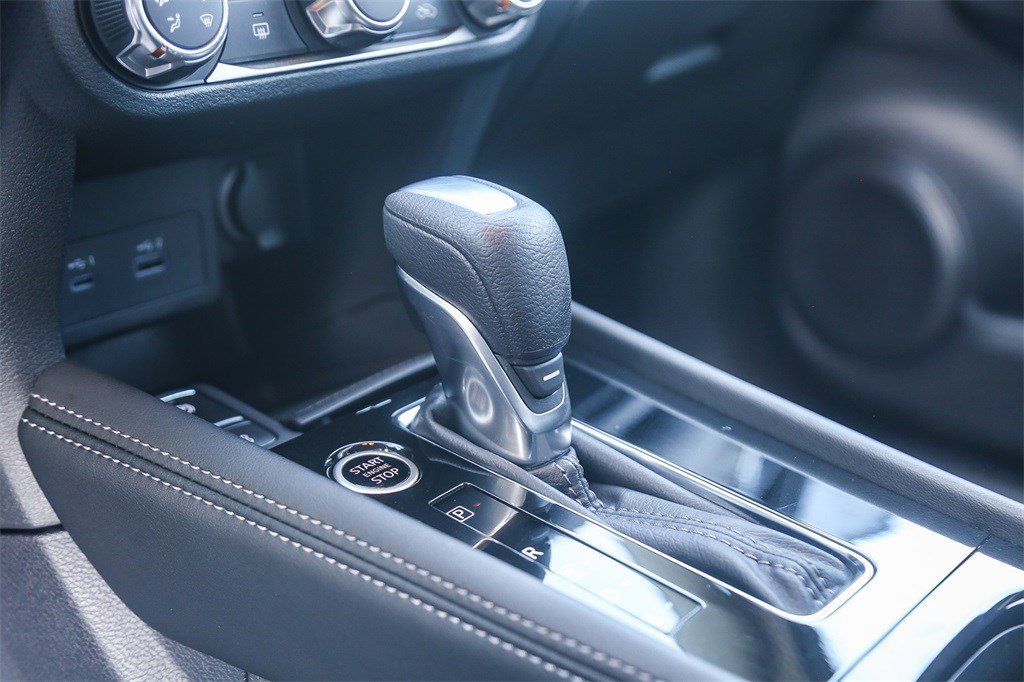 Certified 2024 Nissan Kicks SV w/ Interior Electronics Package image 21