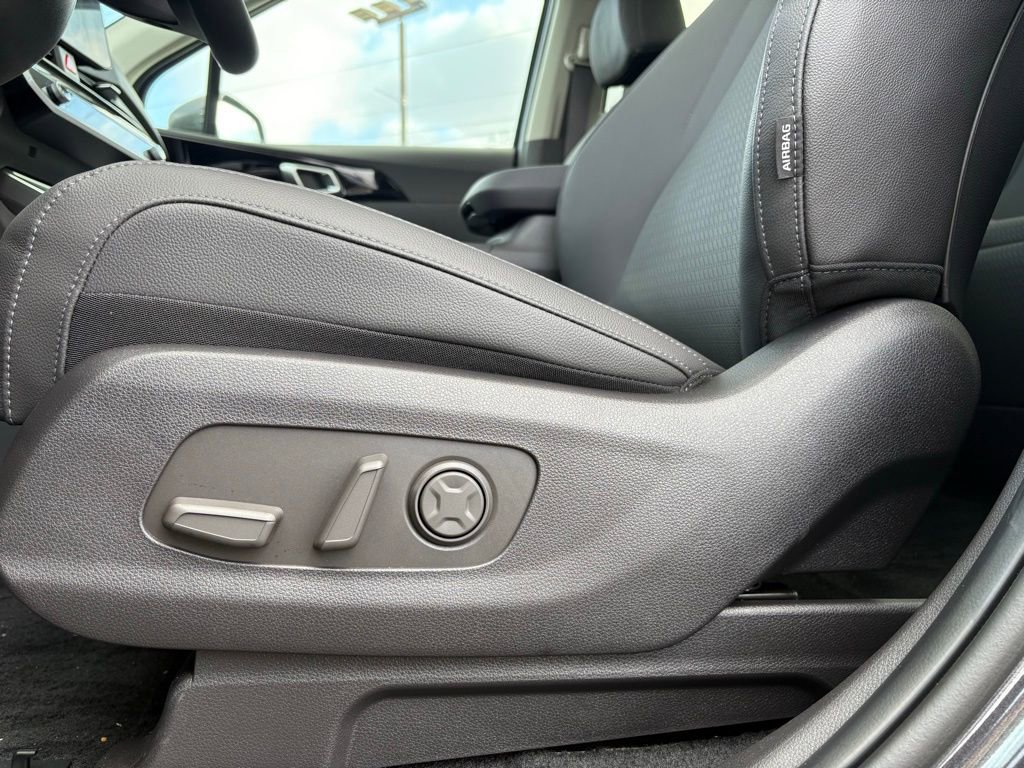 New 2026 Kia Carnival SX Prestige image 11