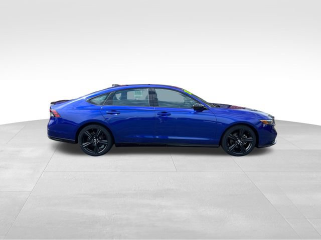 Used 2023 Honda Accord Sport image 4