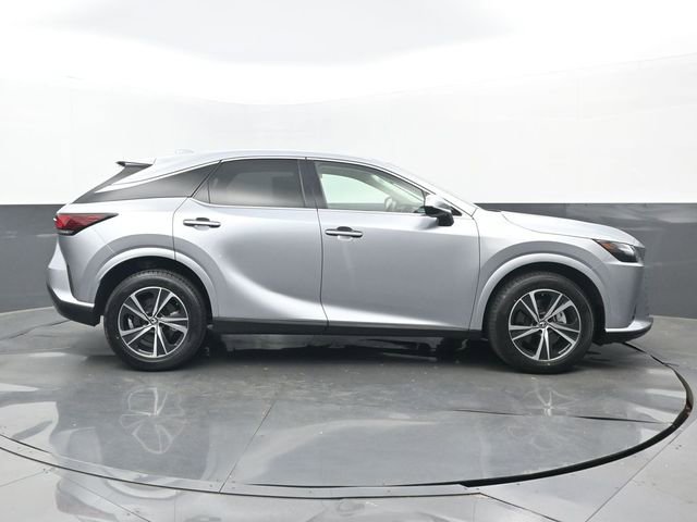 Used 2024 Lexus RX 350 FWD w/ Technology Package image 2