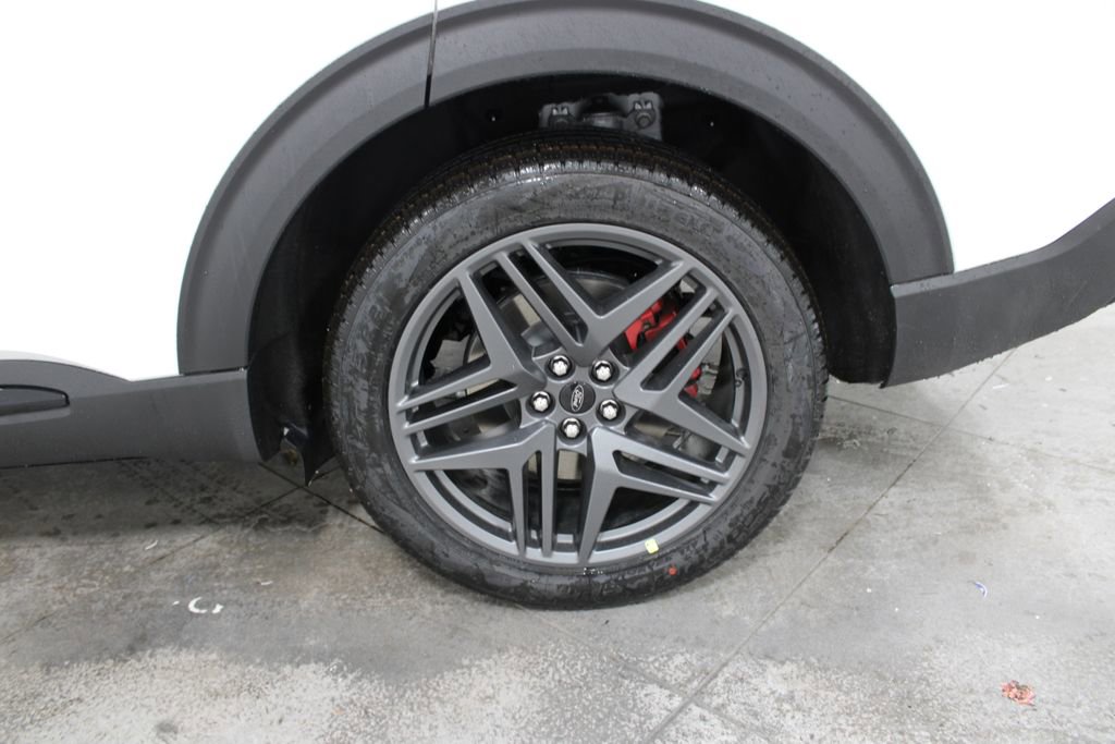New 2026 Ford Explorer ST w/ Sun And Sound Package image 41