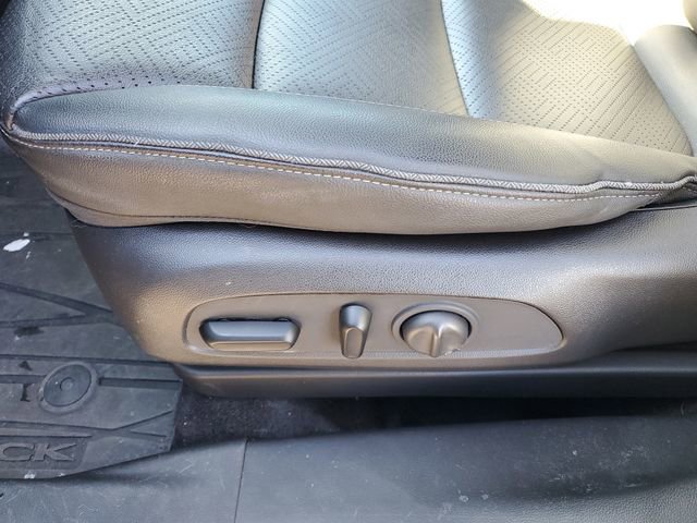 Used 2023 Buick Encore GX Essence w/ Experience Buick Package image 14