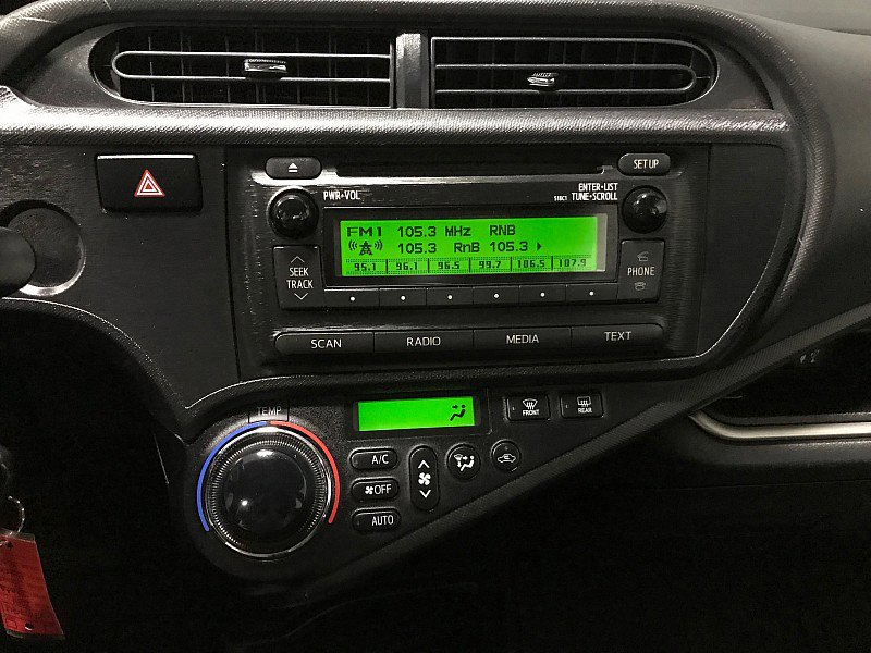 Used 2014 Toyota Prius C Two image 27