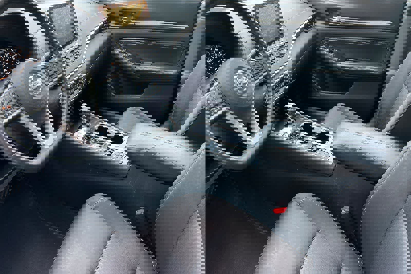 Used 2020 Nissan Altima 2.5 SV image 12