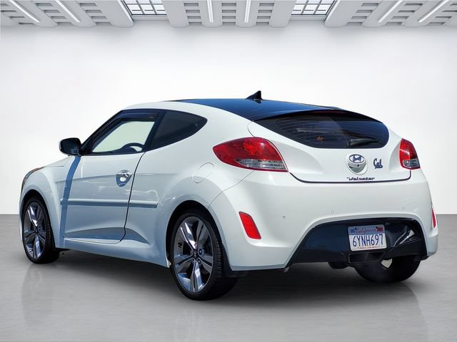 Used 2013 Hyundai Veloster w/ Style Pkg FWD image 6