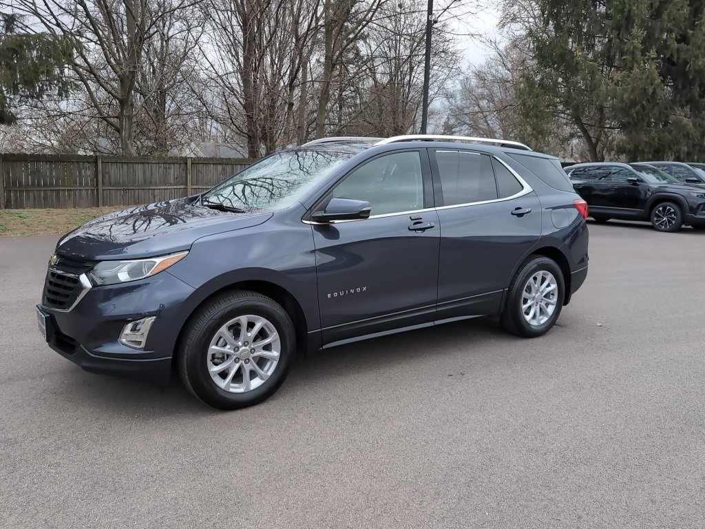 Used 2018 Chevrolet Equinox LT w/ Sun & Infotainment Package image 24