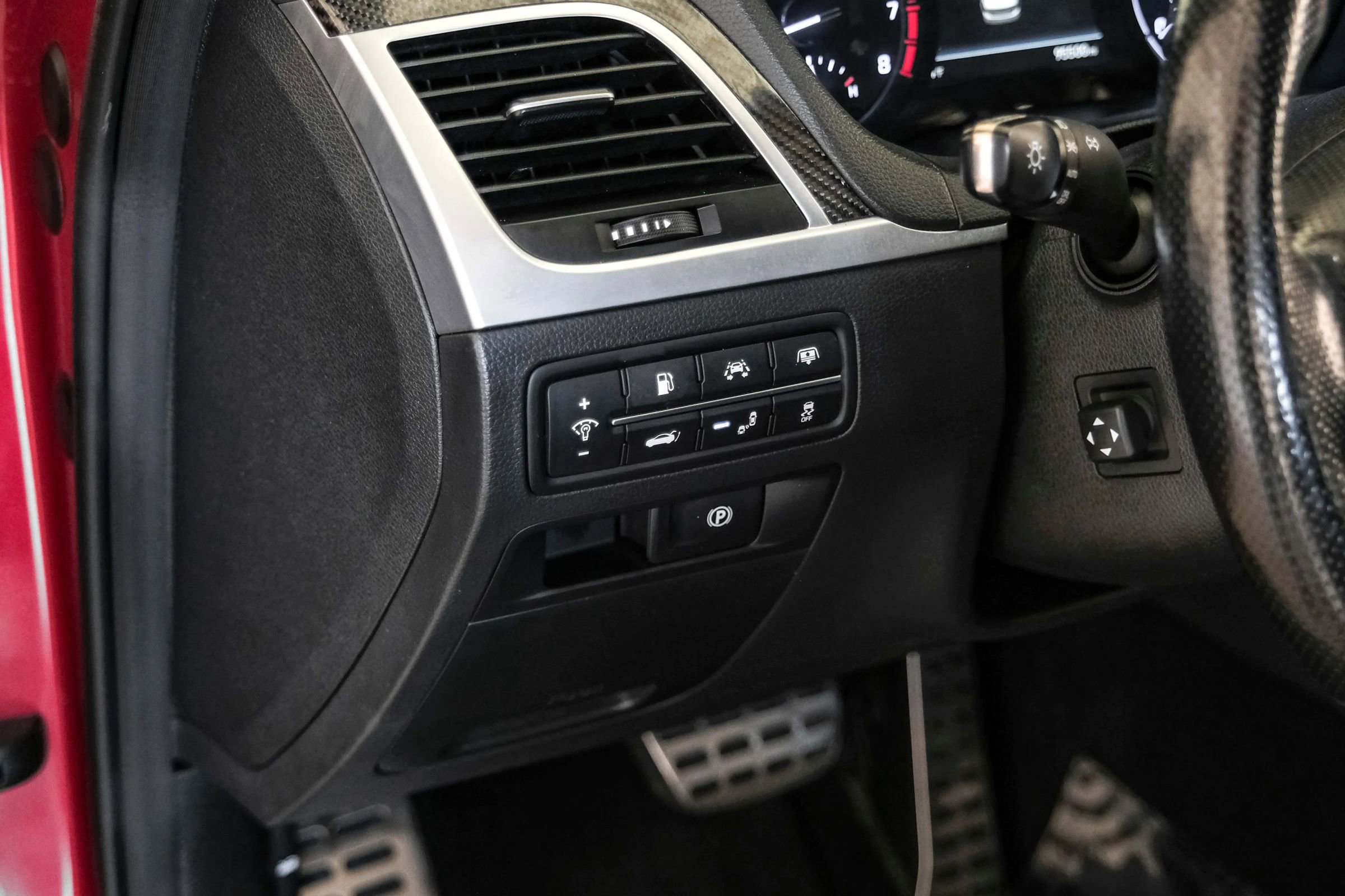 Used 2019 Genesis G80 3.3T Sport image 33