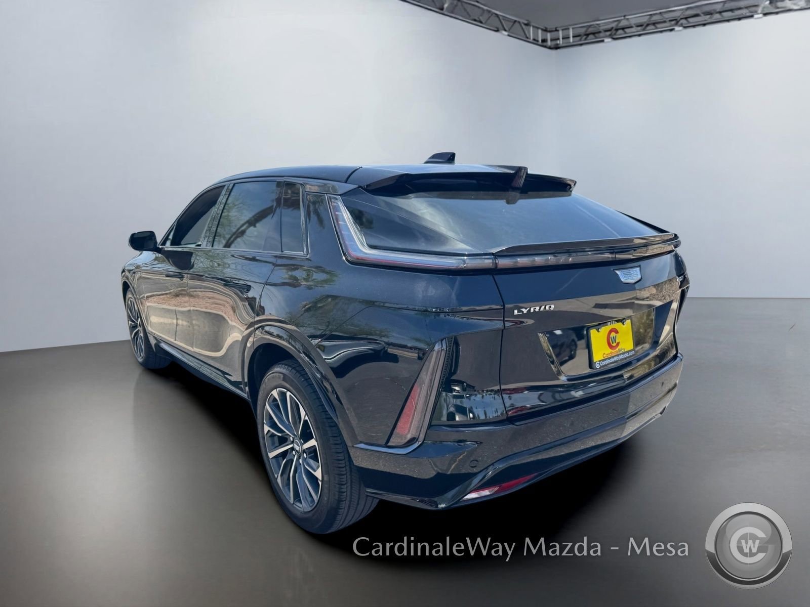 Used 2024 Cadillac Lyriq Sport RWD image 6