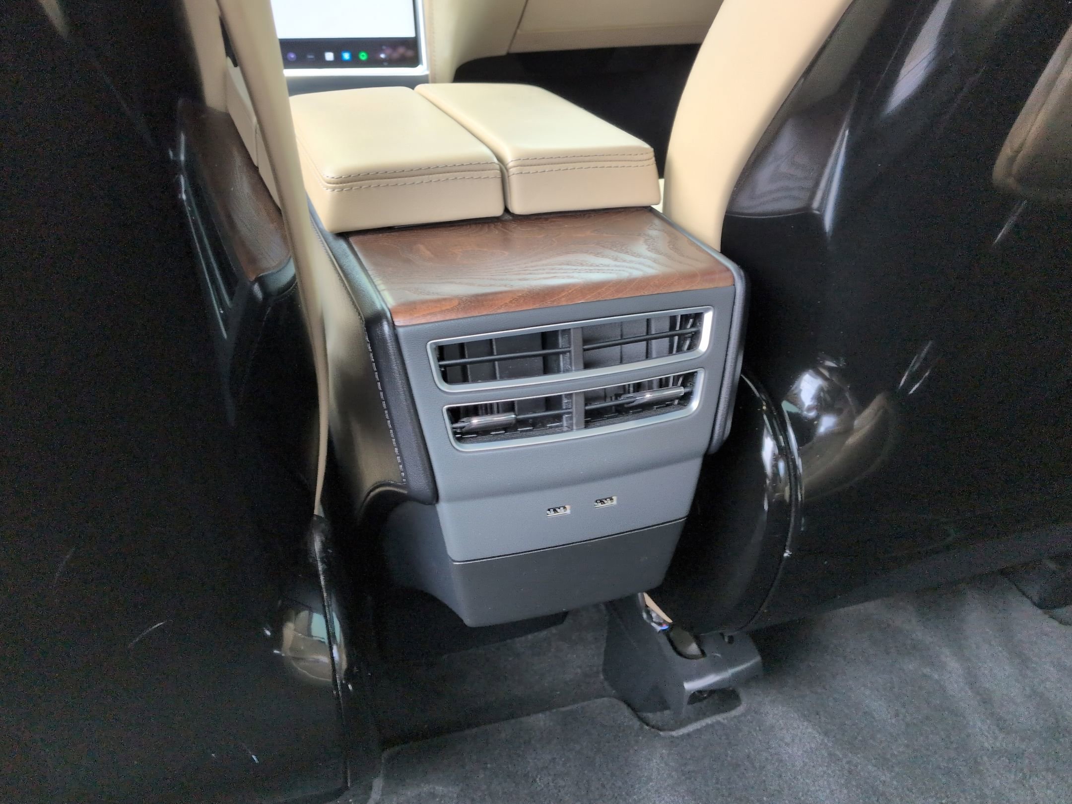 Used 2016 Tesla Model X 90D image 22