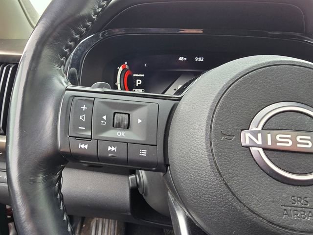 Used 2022 Nissan Pathfinder Platinum image 33