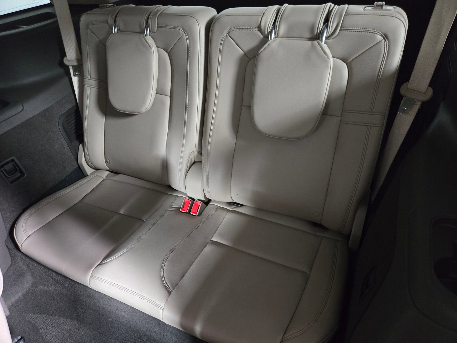 Used 2023 Lincoln Aviator Grand Touring w/ Equipment Group 301A image 13