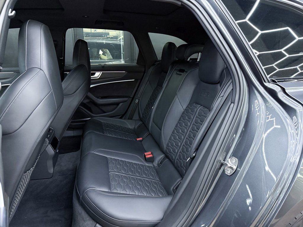 Used 2021 Audi RS 6 image 18