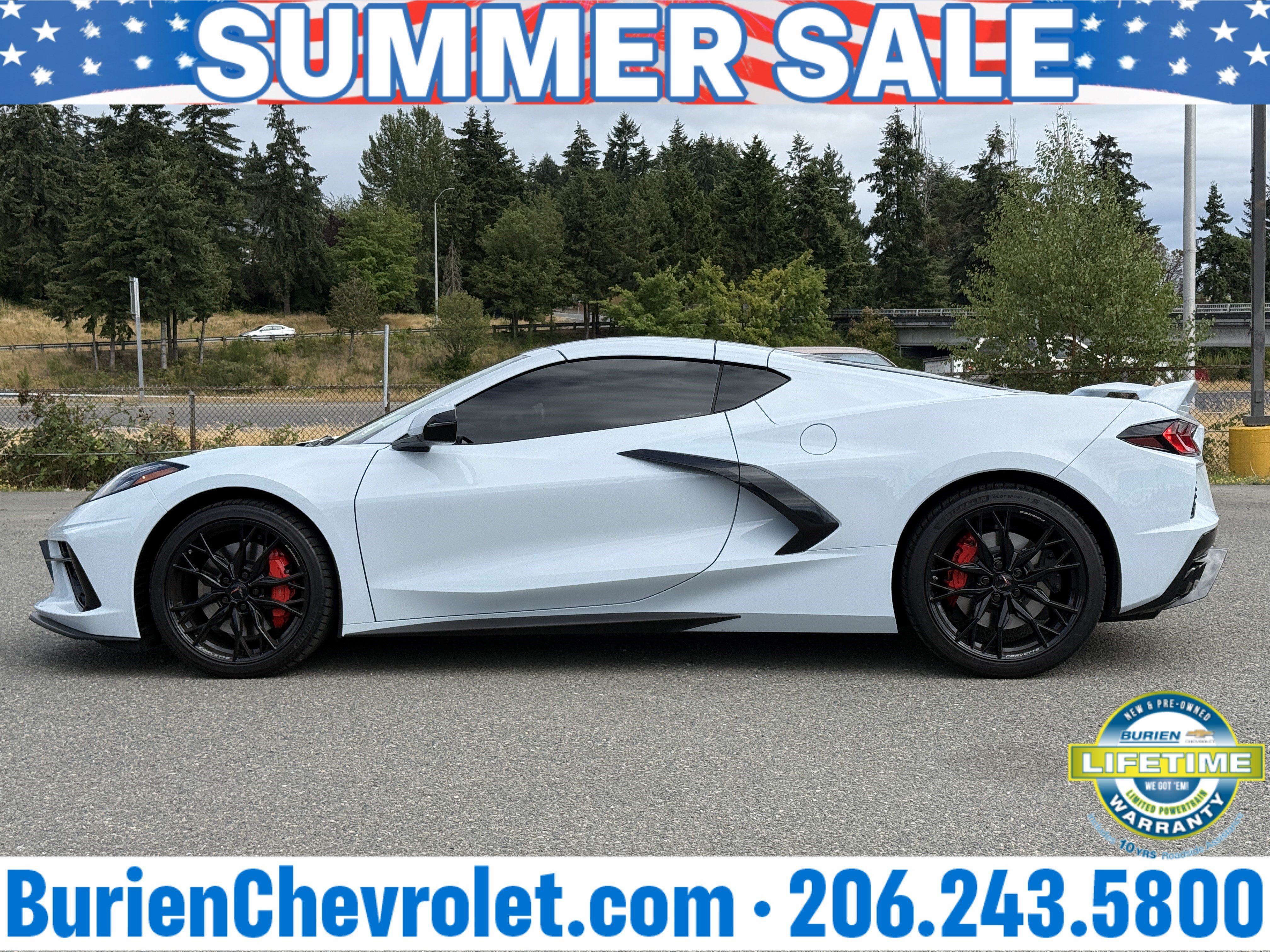 Used 2023 Chevrolet Corvette Stingray Coupe w/ Z51 Performance Package RWD image 2