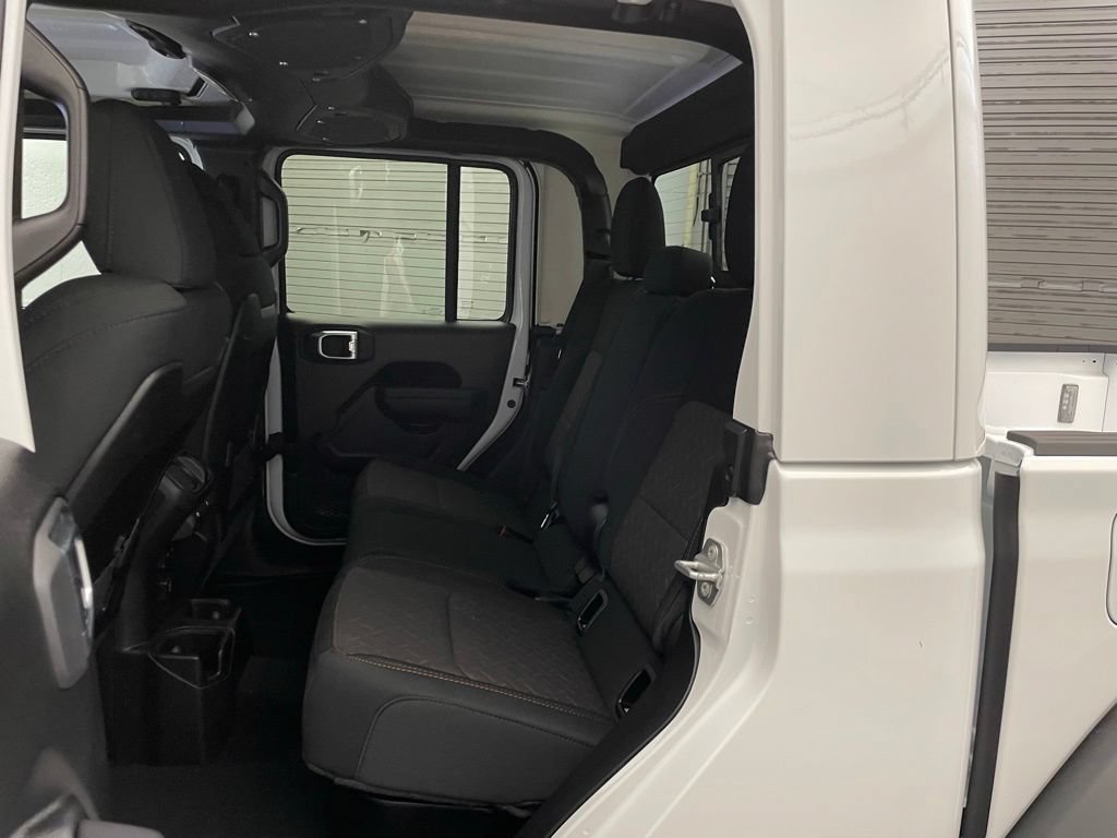 New 2026 Jeep Gladiator Mojave AWD/4WD image 16
