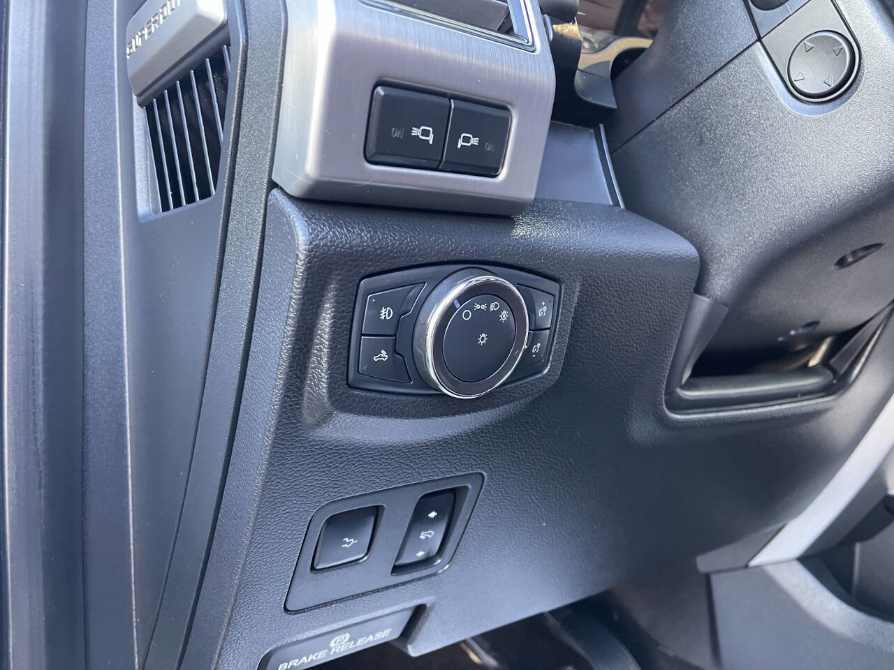 Used 2018 Ford F250 Platinum w/ Platinum Ultimate Package image 13