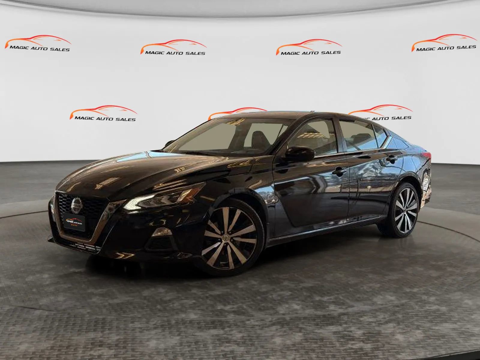 Used 2019 Nissan Altima 2.5 SR AWD/4WD image 1