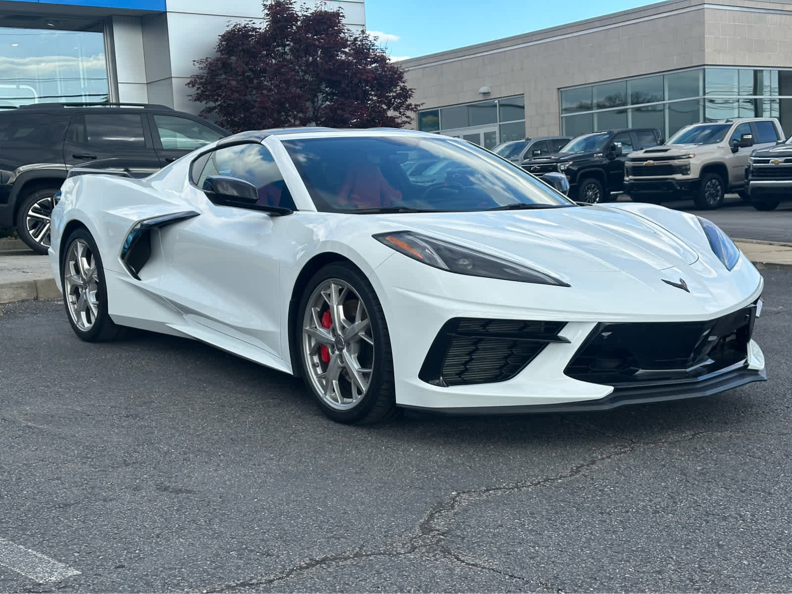Used 2023 Chevrolet Corvette Stingray Preferred Cpe w/ Z51 Performance Package RWD image 3