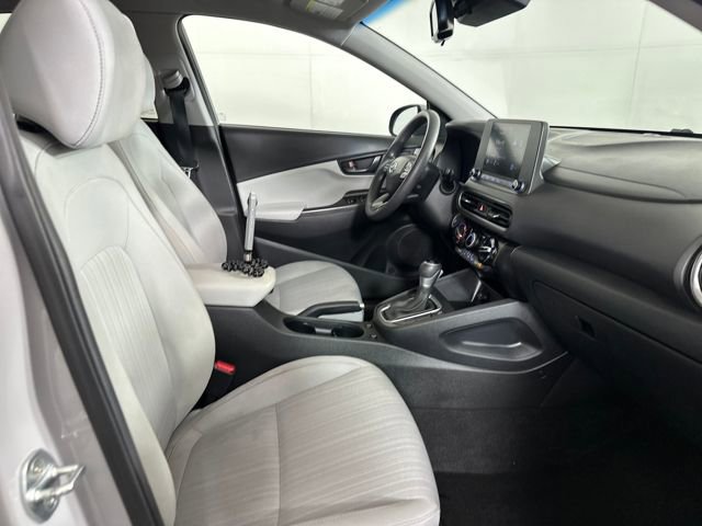 Used 2022 Hyundai Kona SEL image 26