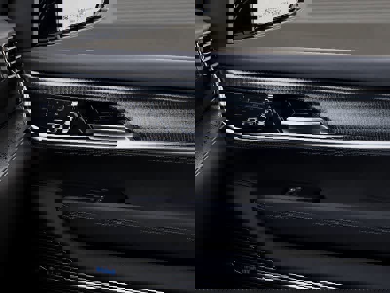 New 2026 Jeep Grand Wagoneer Summit w/ Premium Group III image 25