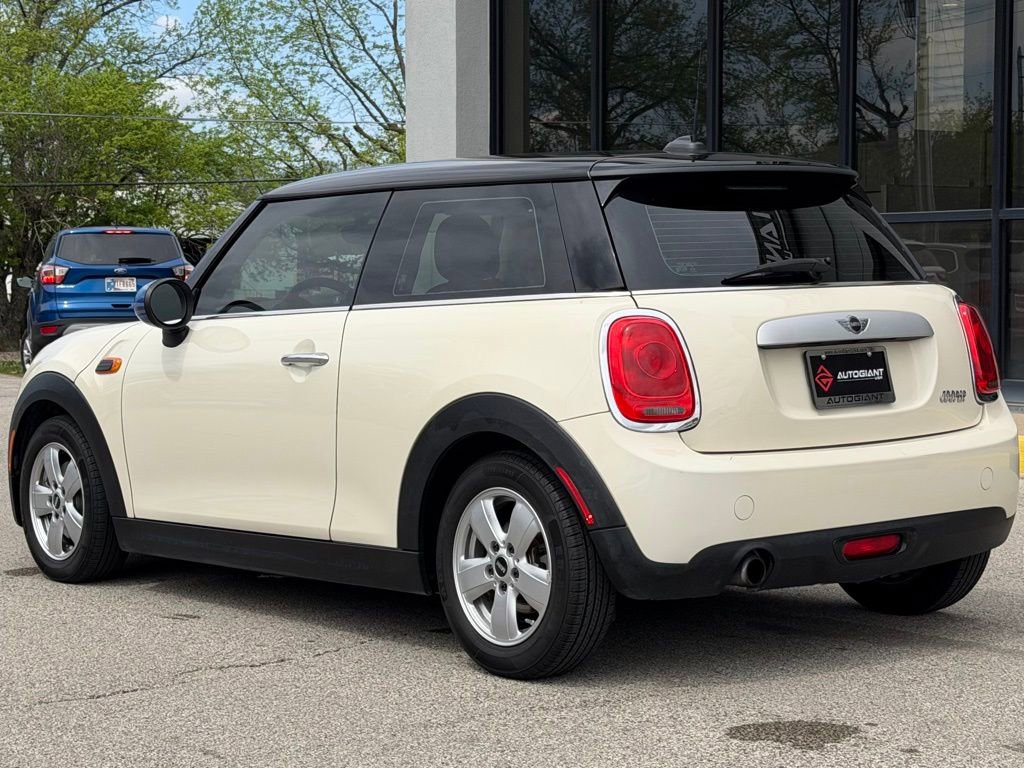 Used 2014 MINI Cooper 2-Door Hardtop FWD image 7