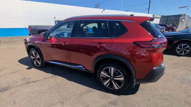 Used 2023 Nissan Rogue SL w/ SL Premium Package image 6