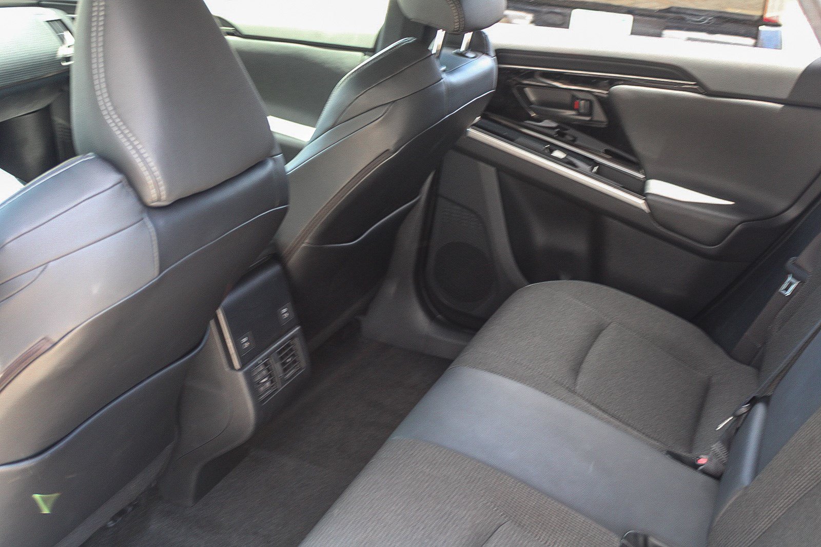 Used 2023 Toyota bZ4X FWD w/ Weather Package image 20