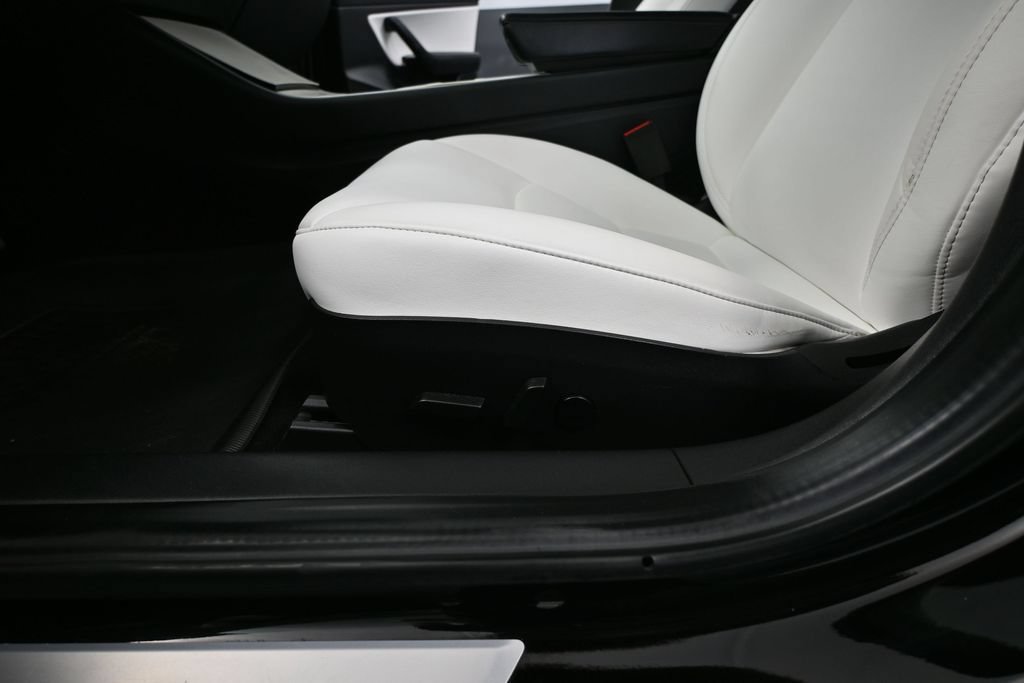 Used 2018 Tesla Model 3 Long Range AWD/4WD image 19