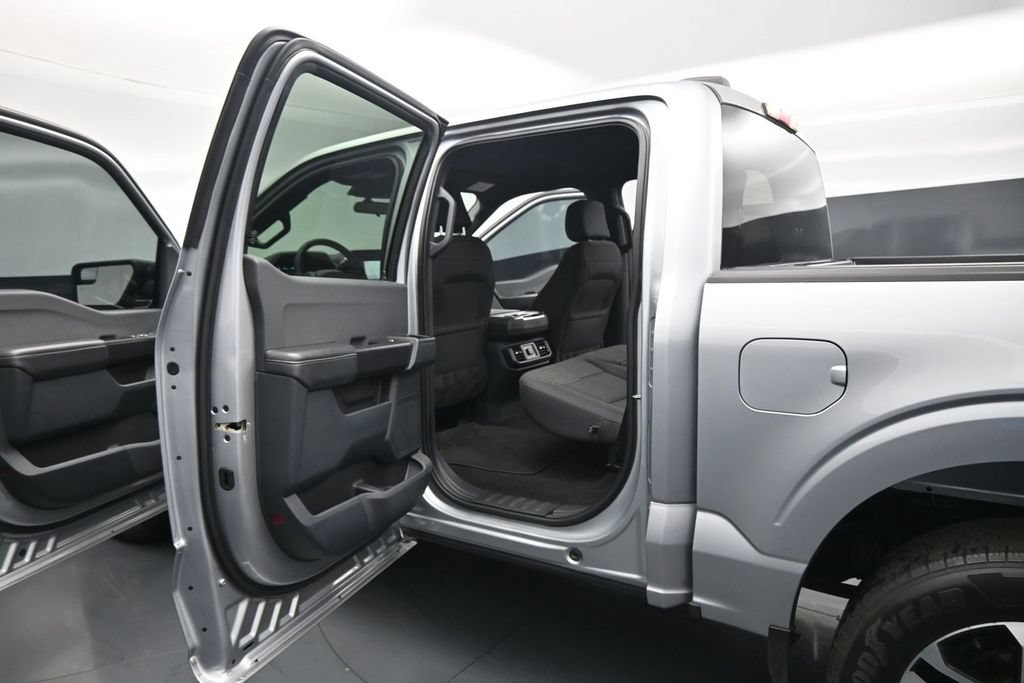 Used 2023 Ford F150 XL w/ STX Appearance Package RWD image 17