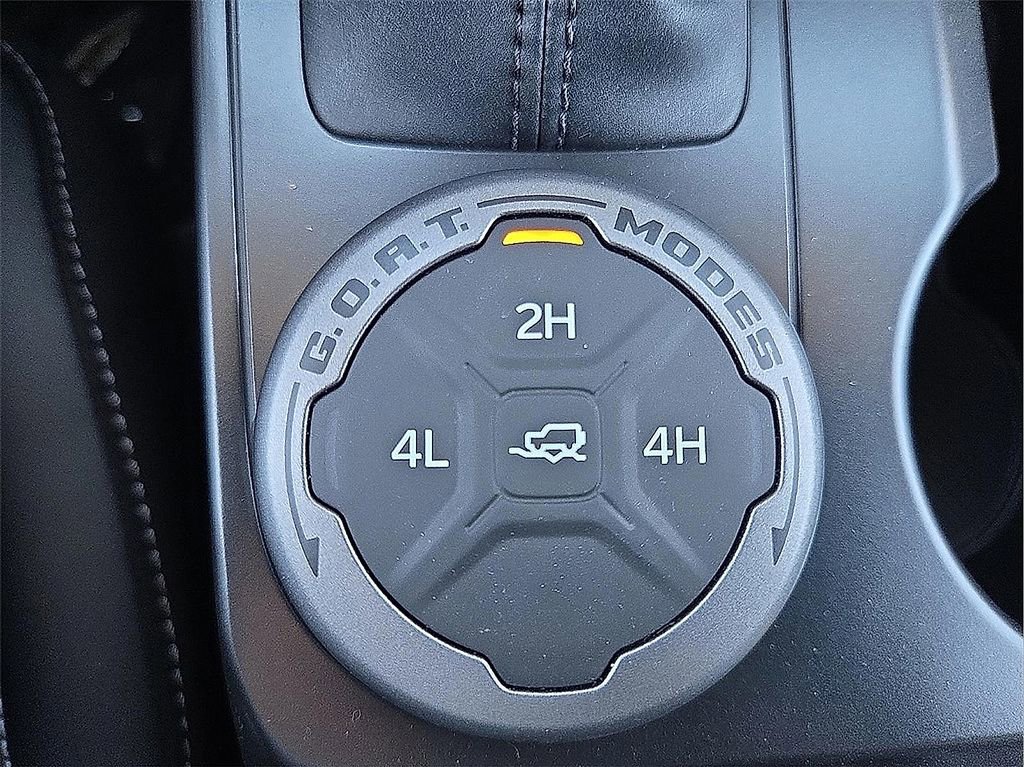 New 2025 Ford Bronco Outer Banks AWD/4WD image 17