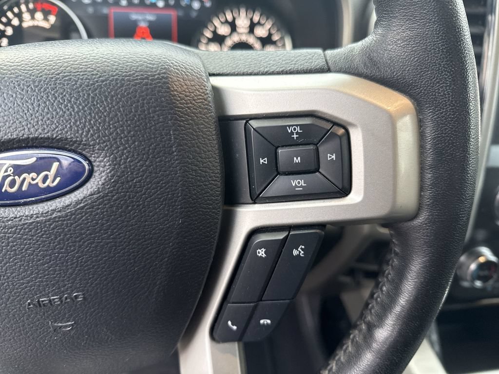 Used 2019 Ford F150 Lariat w/ Equipment Group 502A Luxury AWD/4WD image 18