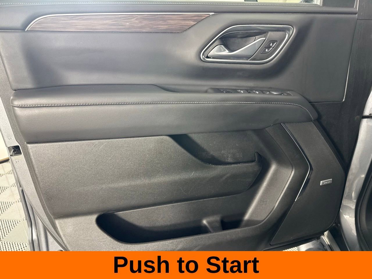 Used 2022 Chevrolet Tahoe Z71 image 11