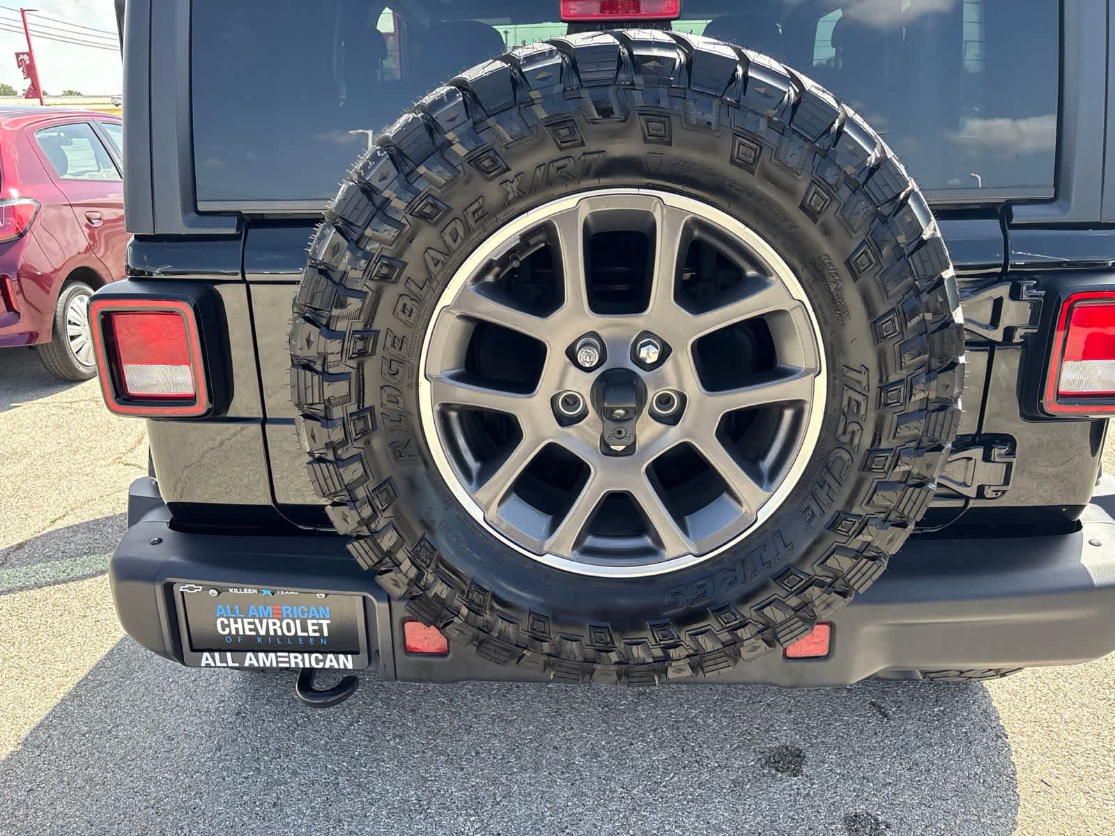 Used 2021 Jeep Wrangler Sport AWD/4WD image 21