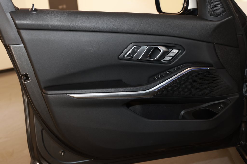 Used 2022 BMW M340i xDrive w/ Driving Assistance Package image 22