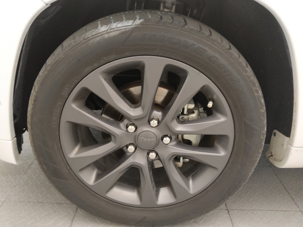 Used 2019 Jeep Grand Cherokee High Altitude AWD/4WD image 31