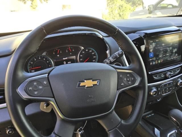 Used 2023 Chevrolet Traverse LT image 7
