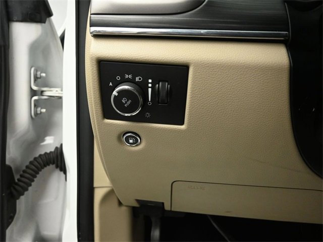 Used 2019 Jeep Grand Cherokee Limited image 19